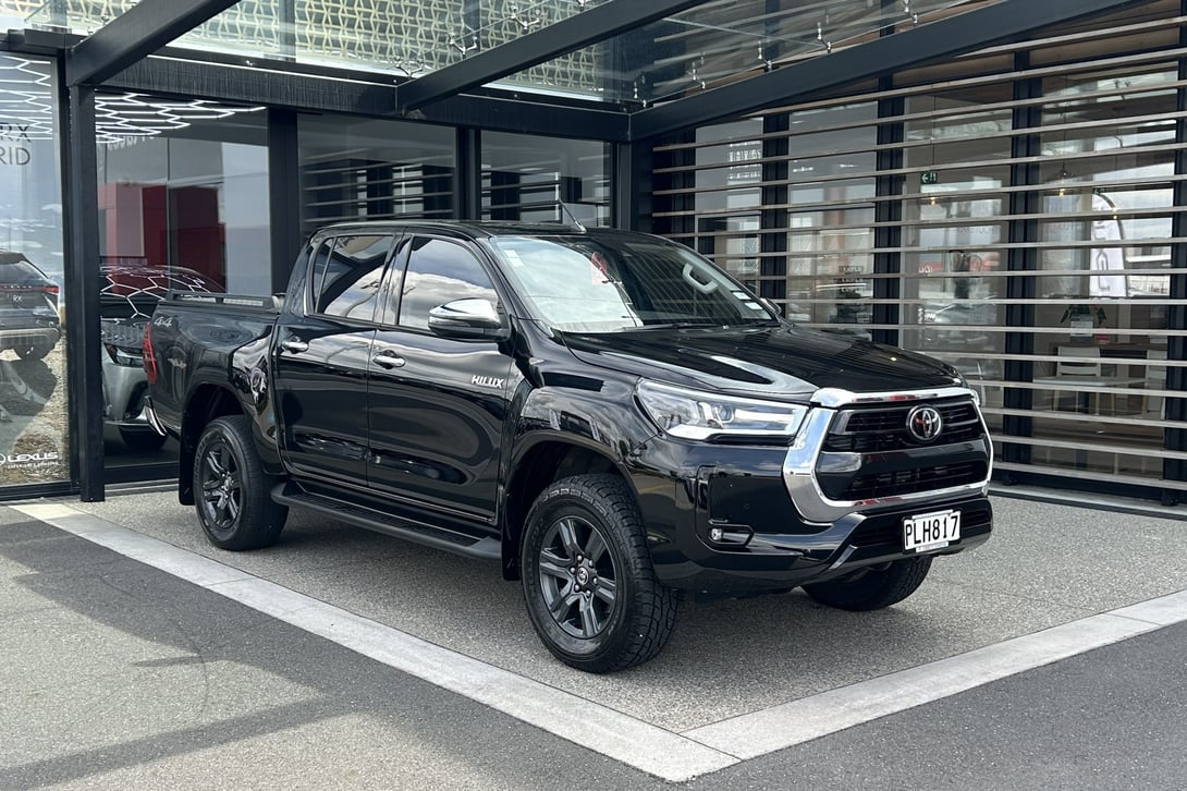 2022 Toyota Hilux at Ebbett Toyota Hamilton