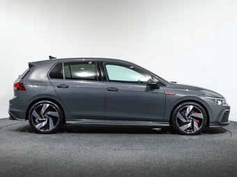 2022 Volkswagen Golf at Ebbett Volkswagen & Škoda Hamilton