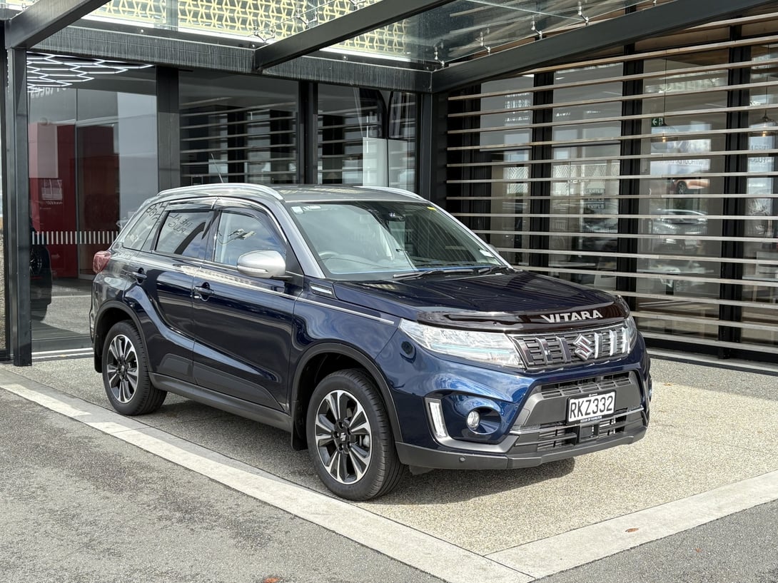 2025 Suzuki Vitara at Lexus of Hamilton