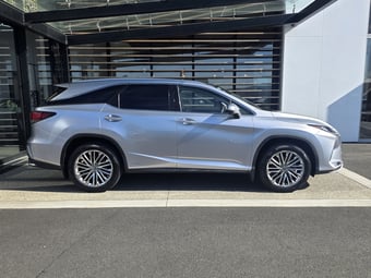 2022 Lexus RX 450hL at Lexus of Hamilton
