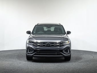 2026 Volkswagen T-Roc at Ebbett Volkswagen & Škoda Hamilton