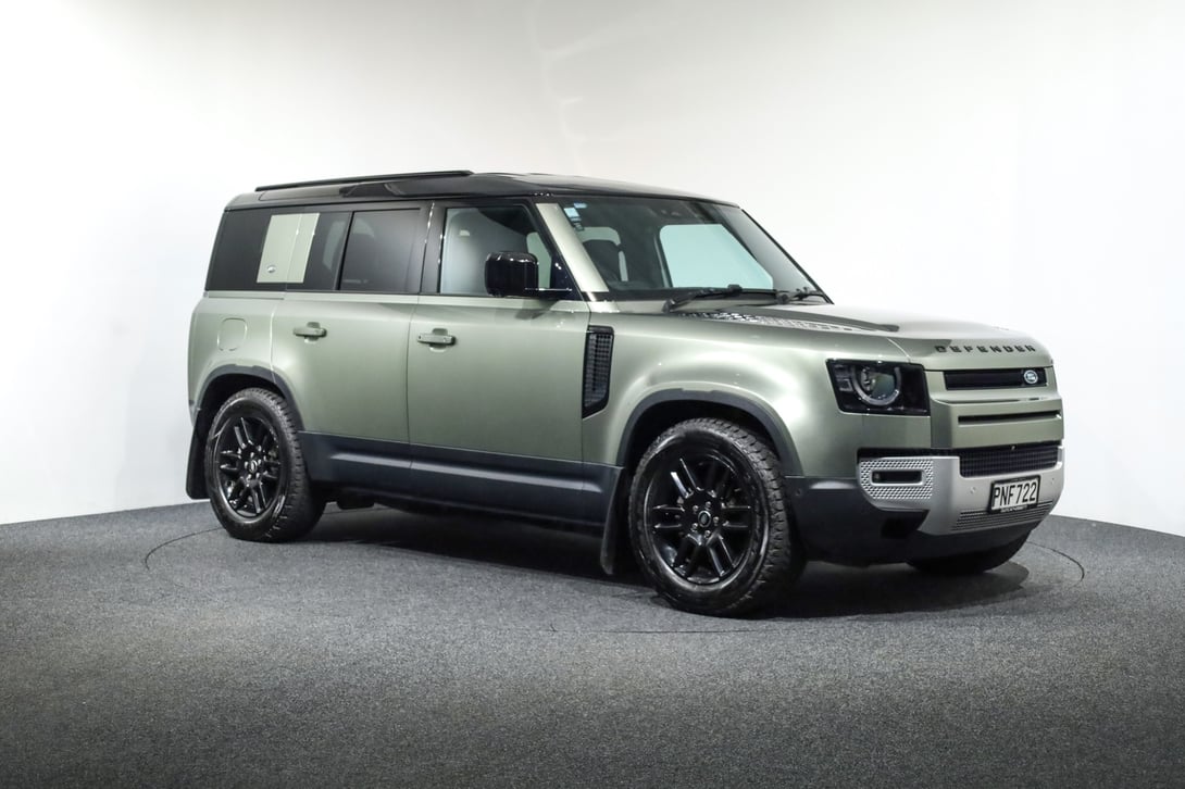 2022 Land Rover Defender at Duncan & Ebbett Hamilton