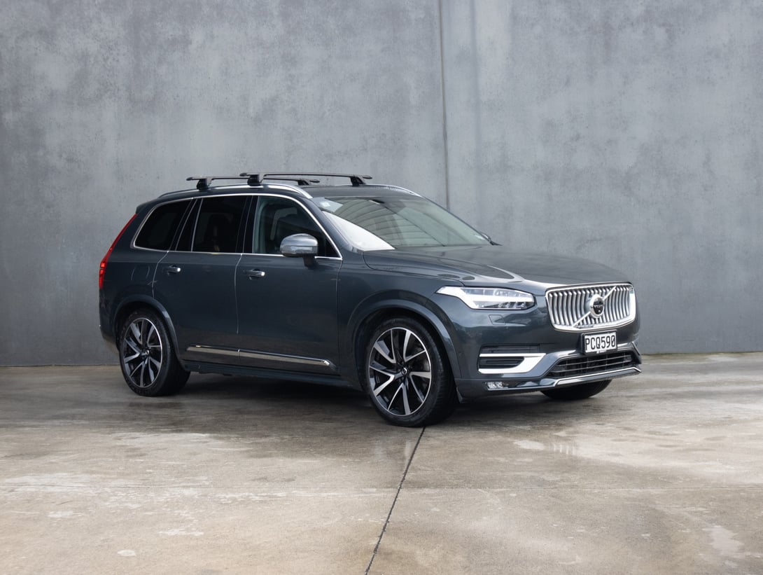 2022 Volvo XC90 at Ebbett Prestige Tauranga