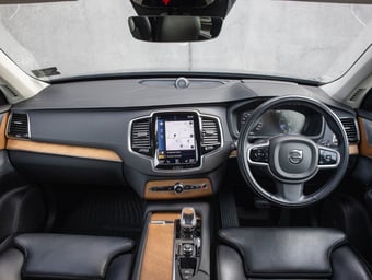 2022 Volvo XC90 at Ebbett Prestige Tauranga