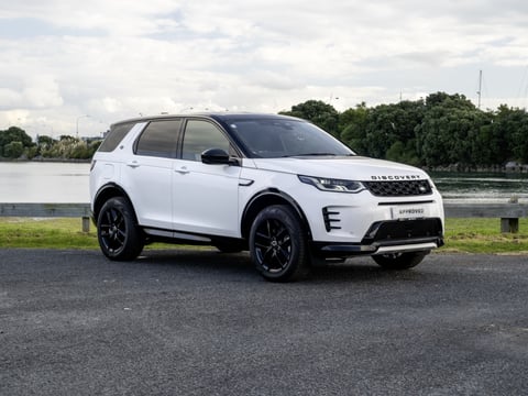 2026 Land Rover Discovery Sport P250 Dynamic SE