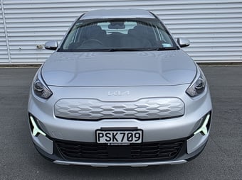 2023 Kia Niro at Johnston Ebbett