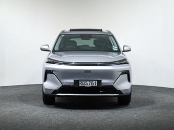 2026 Geely Starray EM-i at Ebbett The Base