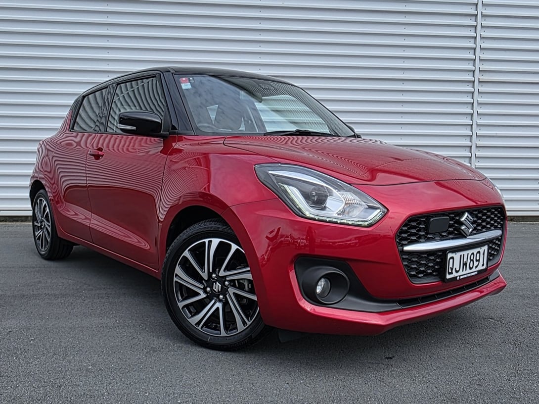 2024 Suzuki Swift at Johnston Ebbett