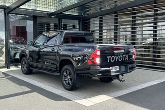 2024 Toyota Hilux at Ebbett Toyota Hamilton