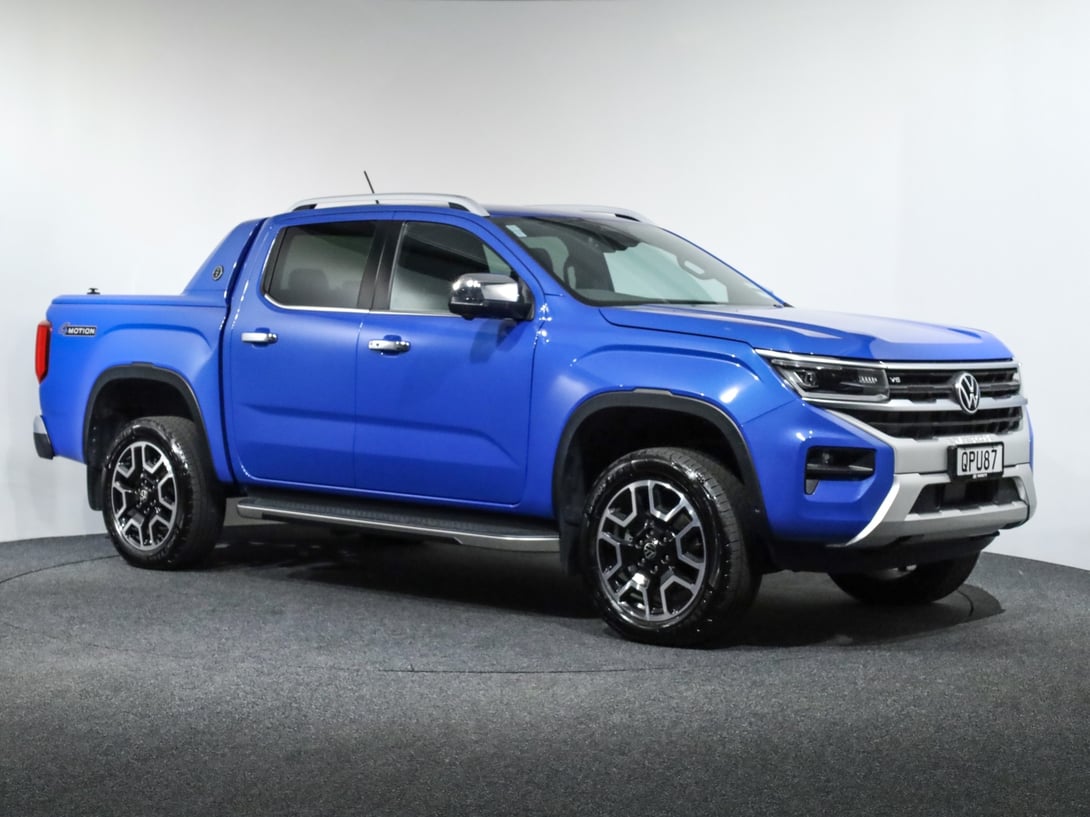 2024 Volkswagen Amarok at Ebbett Volkswagen & Škoda Hamilton