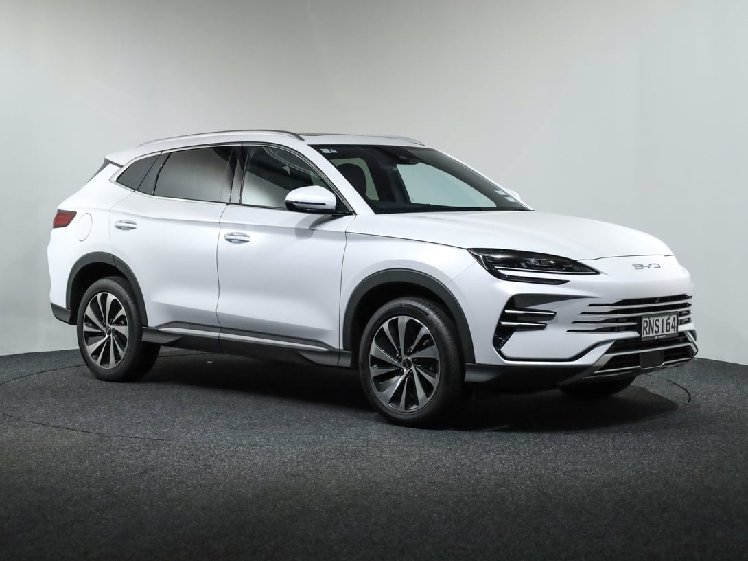 2025 BYD Sealion 6 at Ebbett Hamilton