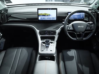 2025 BYD SEALION 5 at Ebbett Hamilton