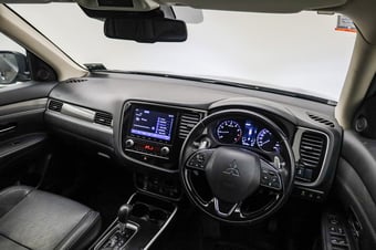 2020 Mitsubishi Outlander at Ebbett Rotorua