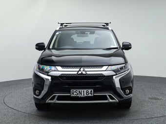 2020 Mitsubishi Outlander at Ebbett Rotorua
