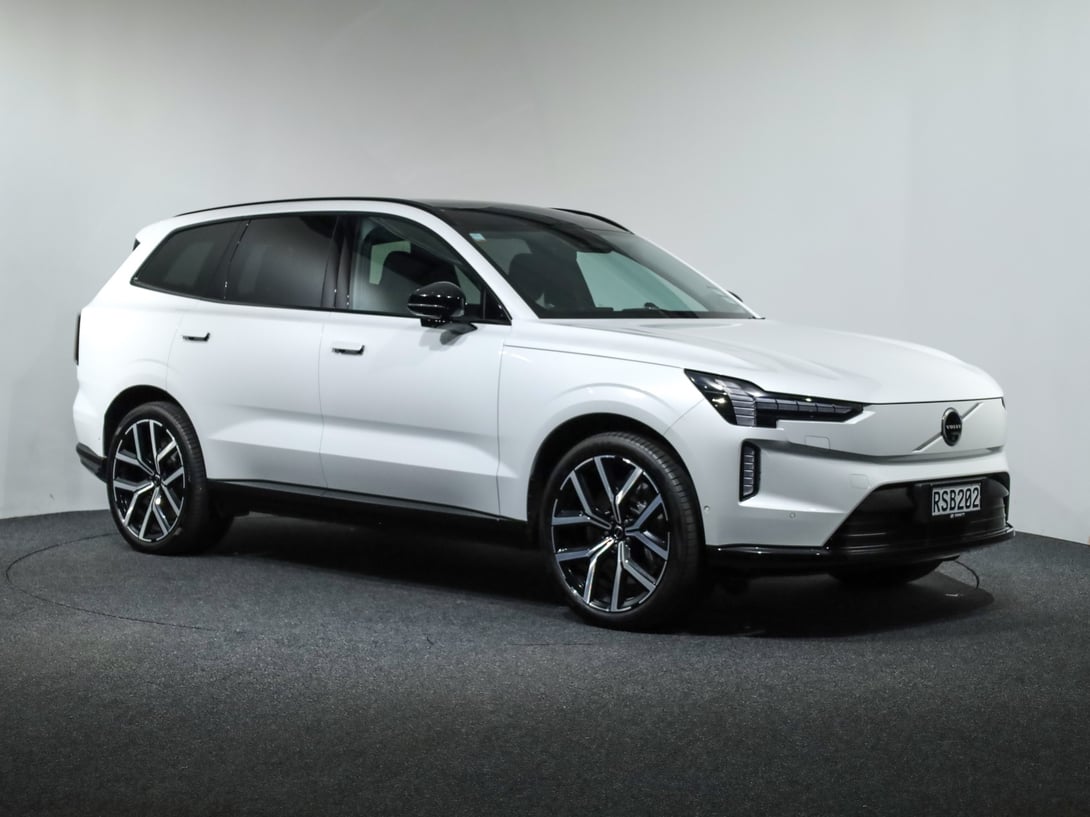 2026 Volvo EX90 at Ebbett Hamilton
