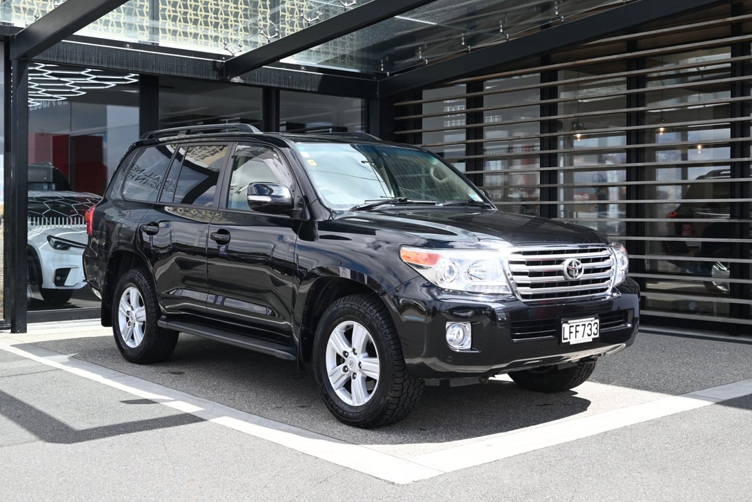 2015 Toyota Land Cruiser Prado at Ebbett Toyota Hamilton
