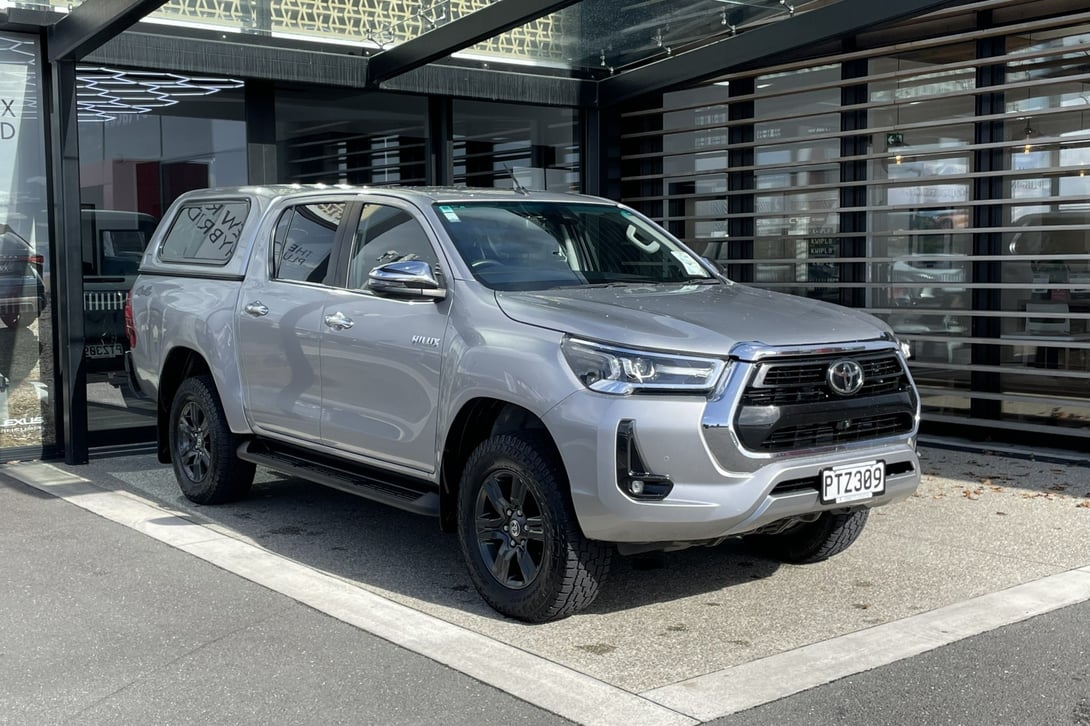 2023 Toyota Hilux at Ebbett Toyota Hamilton
