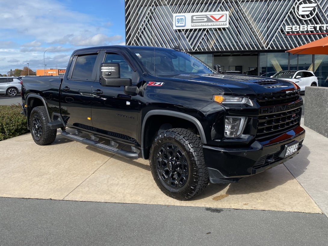 2022 Chevrolet Silverado at Ebbett Hamilton
