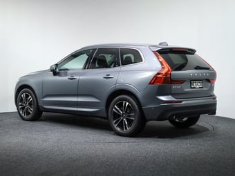 2020 Volvo XC60 at Ebbett Hamilton
