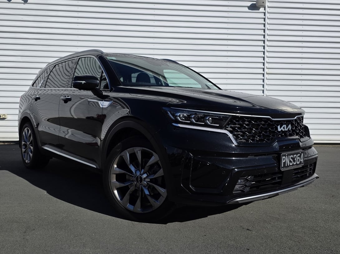 2022 Kia Sorento at Johnston Ebbett