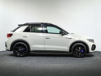 2024 Volkswagen T-Roc at Ebbett Volkswagen & Škoda Hamilton