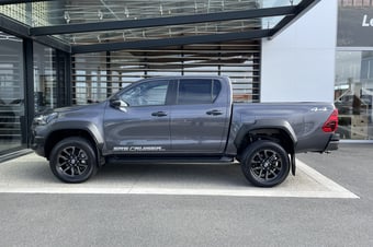 2025 Toyota Hilux at Ebbett Toyota Hamilton