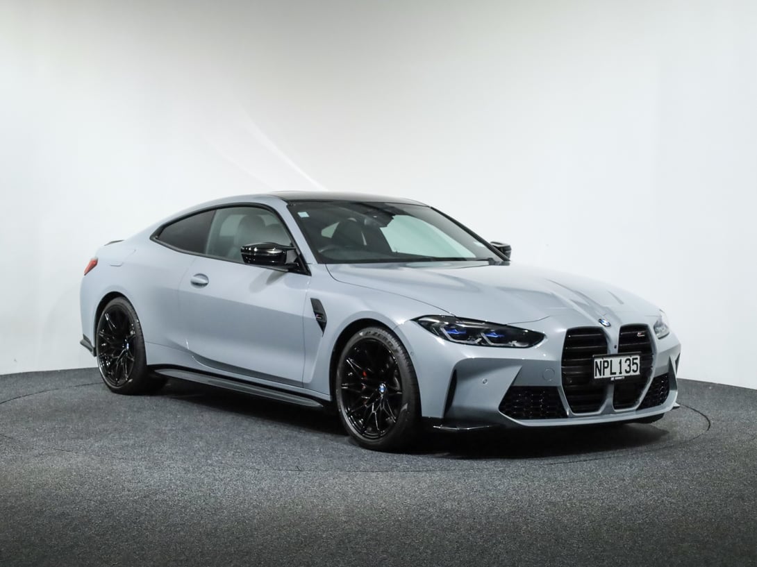 2021 BMW M4 at Ebbett Volkswagen & Škoda Hamilton