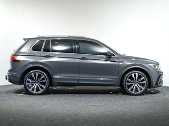 2021 Volkswagen Tiguan at Ebbett Volkswagen & Škoda Hamilton