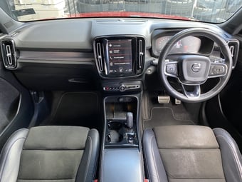 2018 Volvo XC40 at Ebbett Hamilton