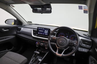 2021 Kia Stonic at Ebbett Rotorua