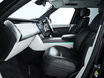2024 Land Rover Range Rover at Duncan & Ebbett Hamilton