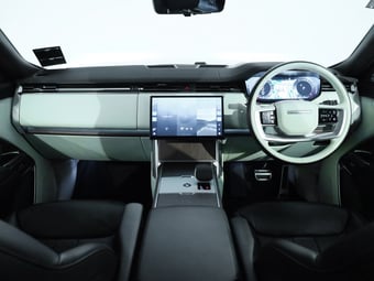 2024 Land Rover Range Rover at Duncan & Ebbett Hamilton