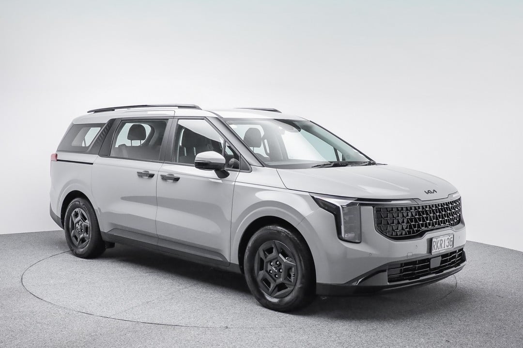 2025 Kia Carnival at Ebbett Pukekohe
