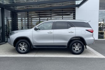 2023 Toyota Fortuner at Ebbett Toyota Hamilton