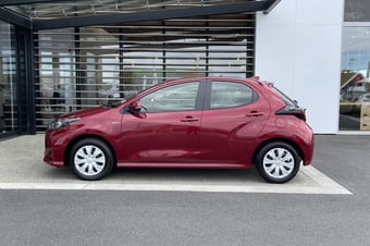 2024 Toyota Yaris at Ebbett Toyota Hamilton