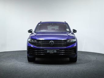 2024 Volkswagen Touareg at Ebbett Volkswagen & Škoda Hamilton