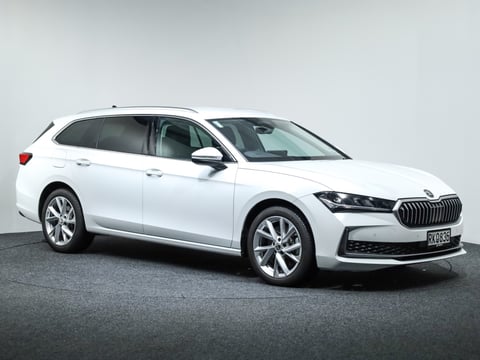2025 Skoda Superb TSi 195kW 4x4