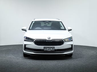 2025 Skoda Superb at Ebbett Volkswagen & Škoda Hamilton