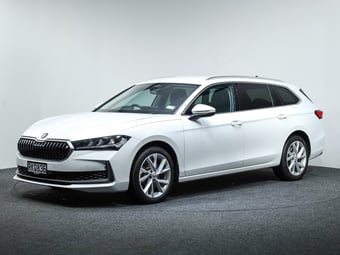 2025 Skoda Superb at Ebbett Volkswagen & Škoda Hamilton