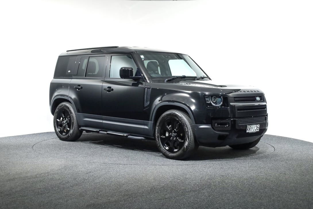 2023 Land Rover Defender at Duncan & Ebbett Hamilton