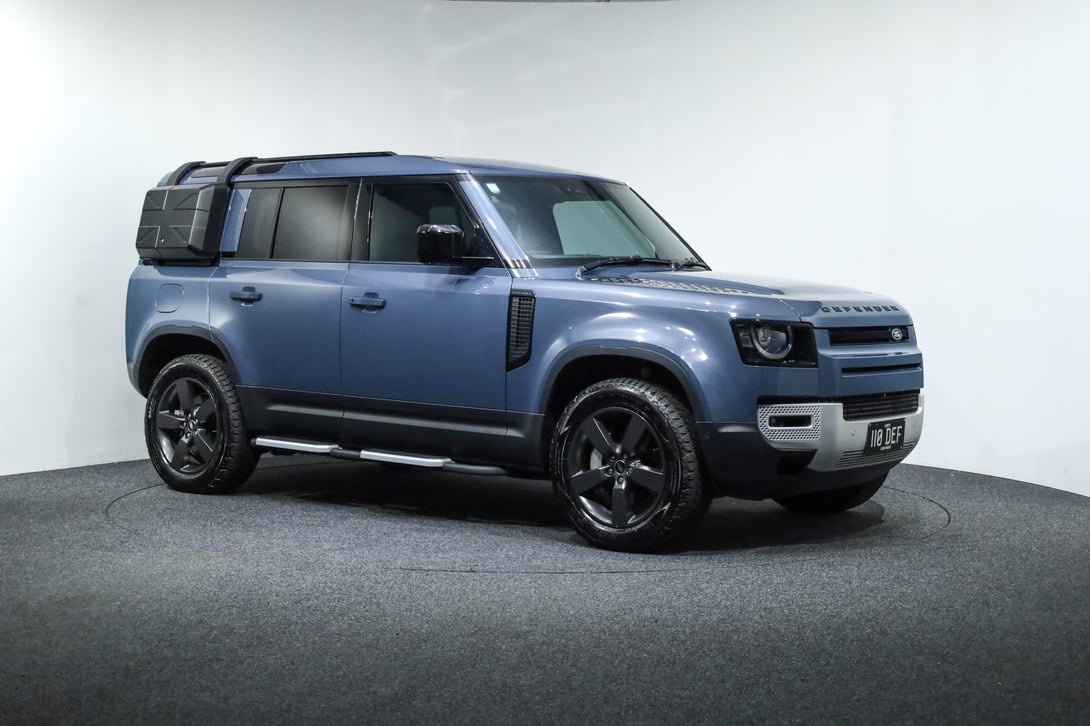 2024 Land Rover Defender at Duncan & Ebbett Hamilton