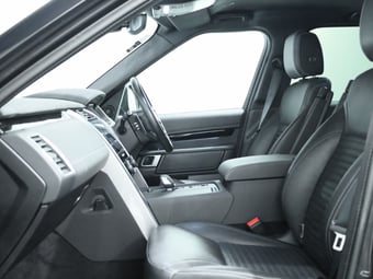 2023 Land Rover Discovery at Duncan & Ebbett Hamilton