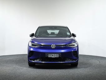 2026 Volkswagen ID.5 at Ebbett Volkswagen & Škoda Hamilton
