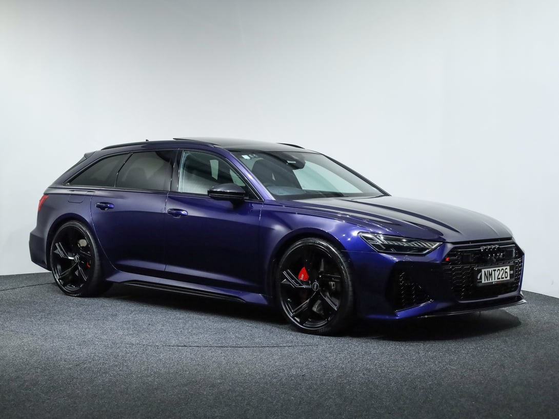 2021 Audi RS6 at Ebbett Volkswagen & Škoda Hamilton