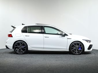 2024 Volkswagen Golf at Ebbett Volkswagen & Škoda Hamilton