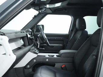 2025 Land Rover Defender at Duncan & Ebbett Hamilton