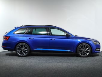 2020 Skoda Superb at Ebbett Volkswagen & Škoda Hamilton