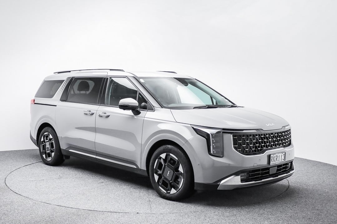 2025 Kia Carnival at Ebbett Pukekohe