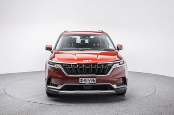 2023 Kia Carnival at Ebbett Pukekohe