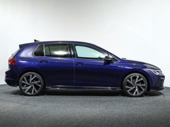 2021 Volkswagen Golf at Ebbett Volkswagen & Škoda Hamilton